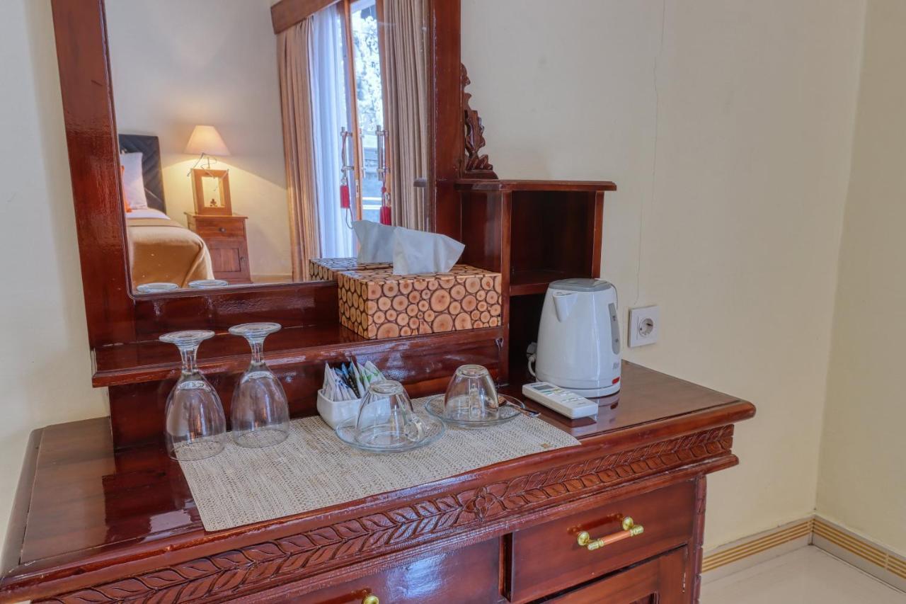 Nibugi Guest House Toyapakeh Ngoại thất bức ảnh